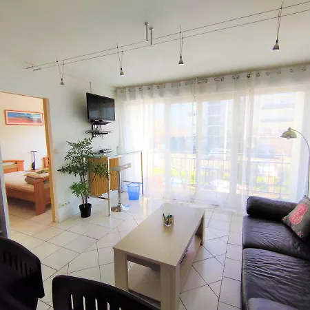 T3 Lumineux Et Confort De 54 M2 Avec Parking Privatif アパート *